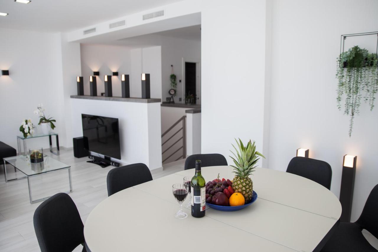 Spacious 200 Sq.M. Penthouse With Sea View Terraces Torremolinos Bagian luar foto