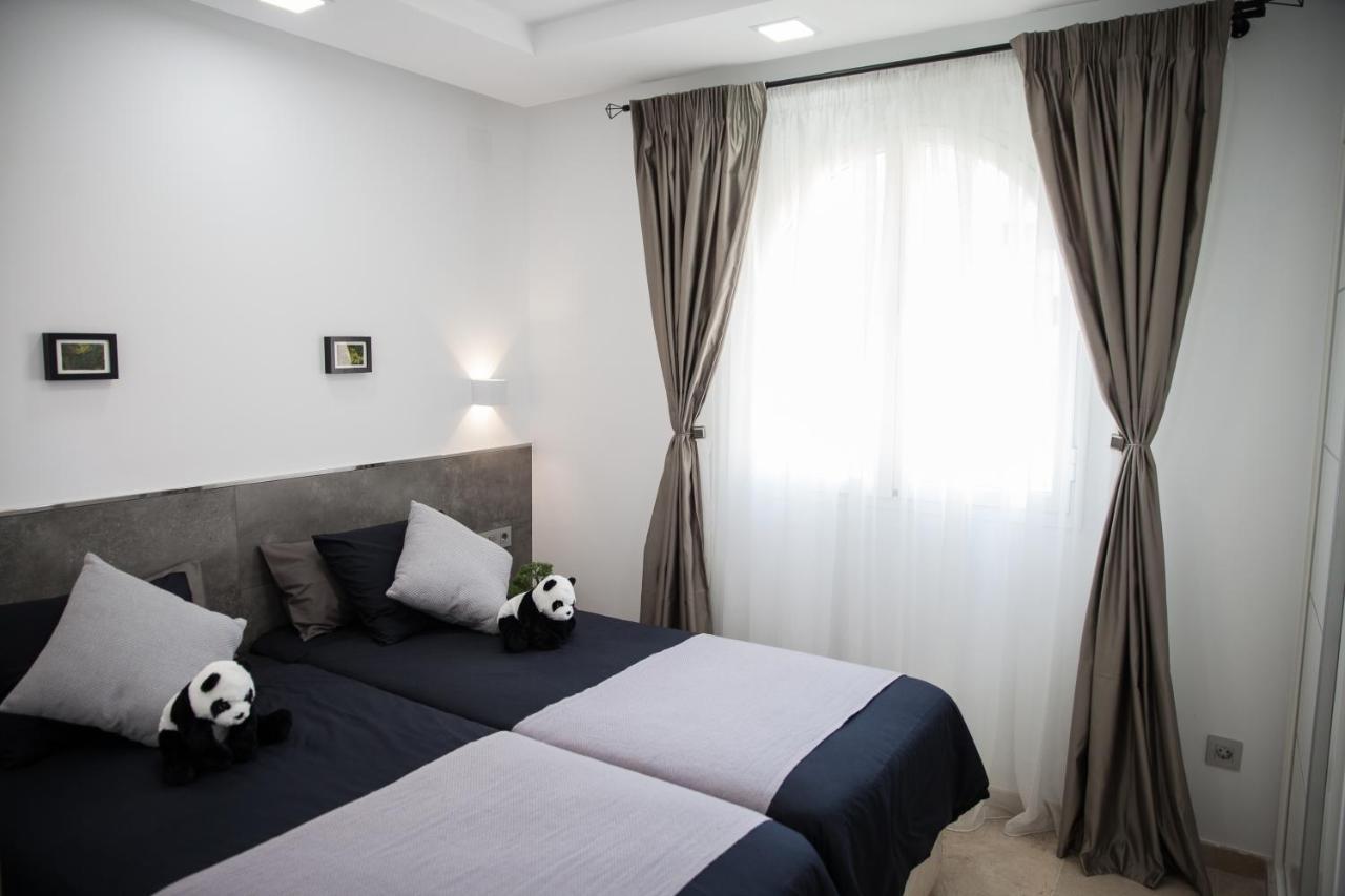 Spacious 200 Sq.M. Penthouse With Sea View Terraces Torremolinos Bagian luar foto
